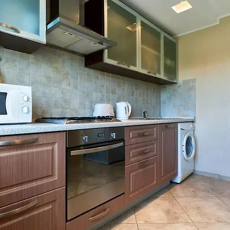 Apartment In Pecherskiy Area *