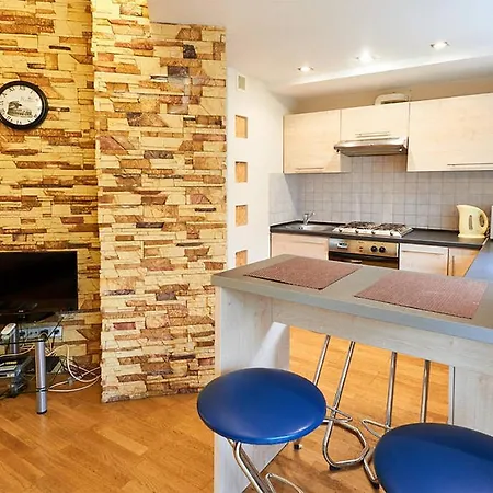 Apartment In Pecherskiy Area Kiew
